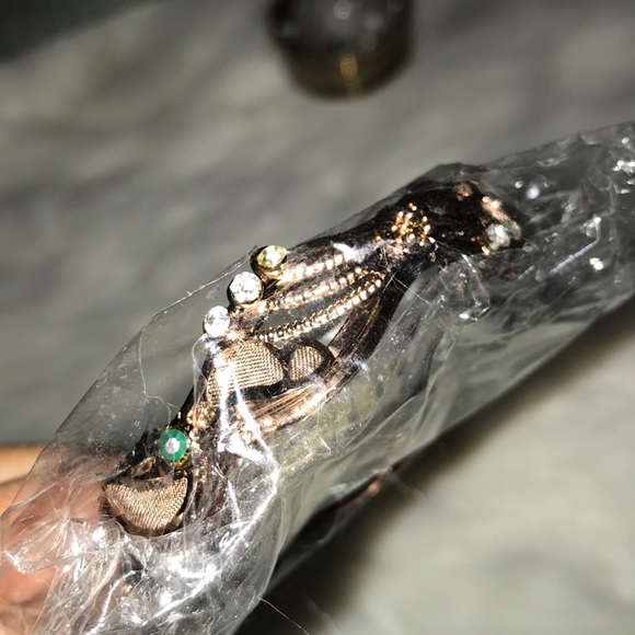 New Copper rose bangle - Picture 7 of 7